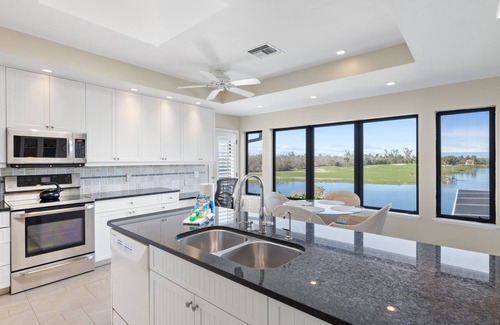 The Dunes House | Stunning Cul-de-sac Home on Golf Course with Pool