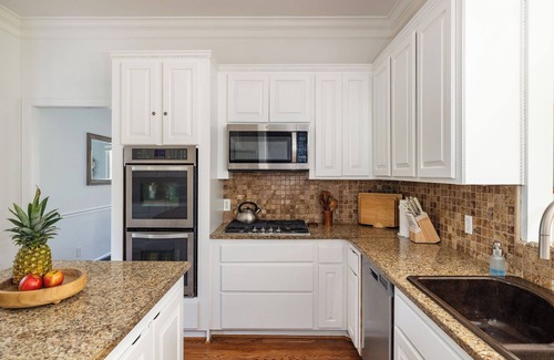Kingston Springs House | Stunning Designer Home adjacent to the Harpeth River just outside of Nashville