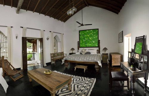 Chorao Villa | Stunning designer Villa with Pool in North Goa