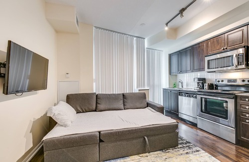 Fort York Condo | *Stunning DT Waterfront Suite- Welcome Long Stay