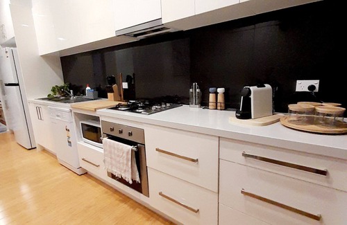Springvale House | Stunning Family Retreat Perfect Location