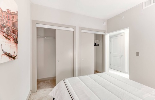Aurora Highlands Condo | Stunning Highrise w/private Rooftop Ideal Location