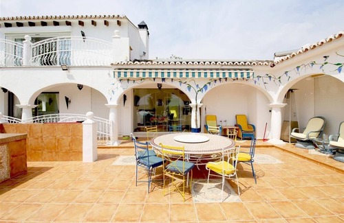 Estepona Villa | Stunning hillside family villa with all features, Under 10 mins drive to beach and town centre