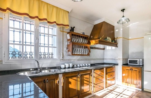 Villanueva del Rosario House | Stunning home in Villanueva Rosario