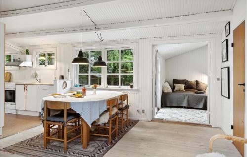 Ordrup House | Stunning Home In Fårevejle With Wifi