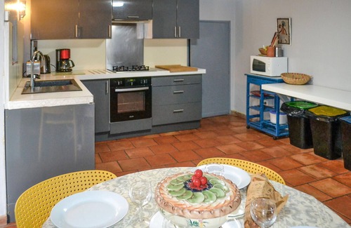 Fauroux House | Stunning home in Fauroux with WiFi