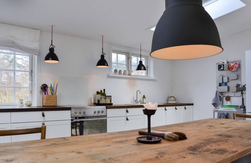 Udsholt Sand House | Stunning home in Græsted with WiFi