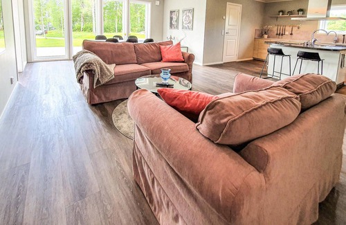 Lammhult House | Stunning home in Lammhult with WiFi