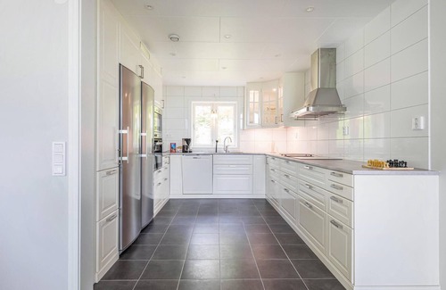 Stavsjo House | Stunning home in Lidhult with WiFi