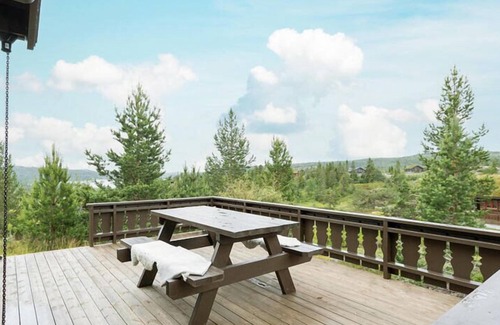 Nissedal House | Stunning home in Nissedal with sauna