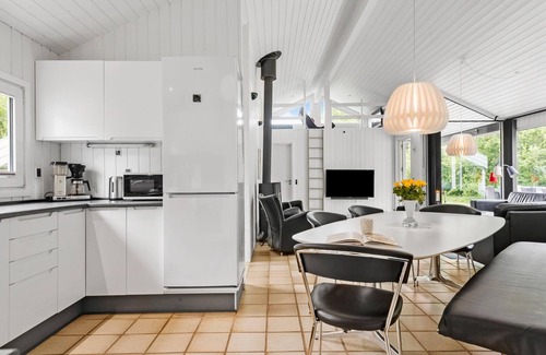Houstrup House | Stunning home in Nørre Nebel with sauna