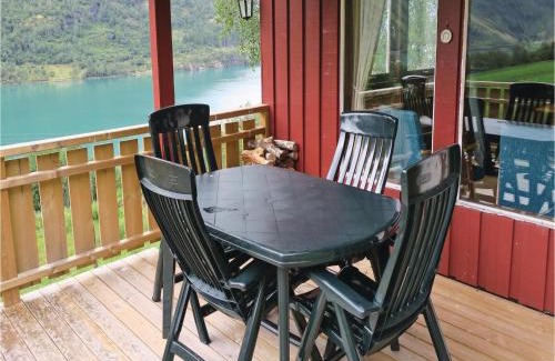 Jostedal House | Stunning Home In Olden With Kitchen