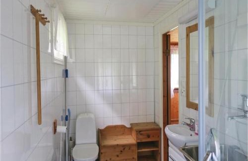 Jostedal House | Stunning Home In Olden With Kitchen