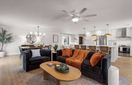 Tami Estates House | Stunning Home in Prime Location | Pool, Spa, Games