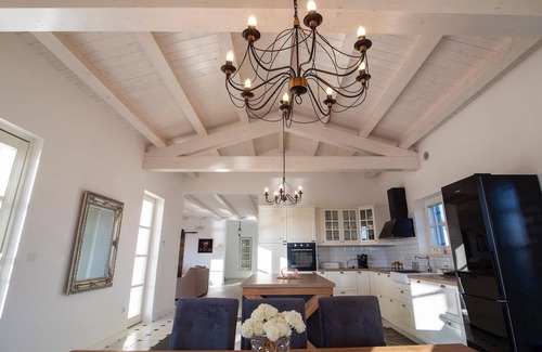 Smoljanci House | Stunning home in Svetvincenat