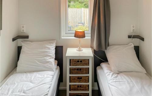Scherpenisse House | Stunning Home In Scherpenisse With Wifi