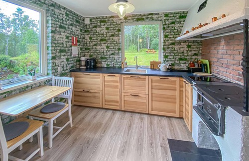 Sjotofta House | Stunning home in Sjötofta with sauna