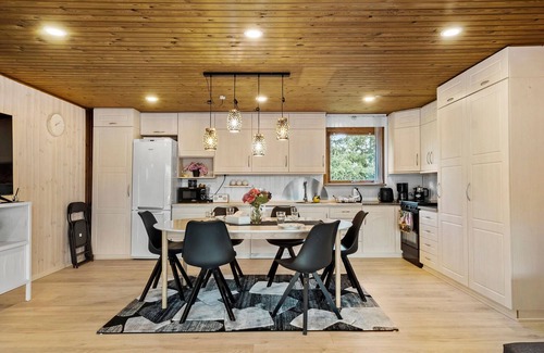 Egense House | Stunning home in Storvorde with WiFi