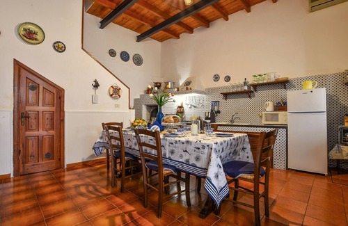 Trappeto House | Stunning home in Trappeto with WiFi