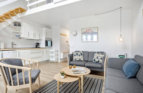 Agger House | Stunning home in Vestervig with kitchen