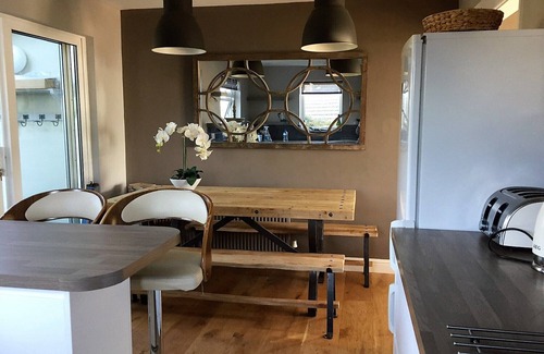 Polzeath House | Stunning home with sea views