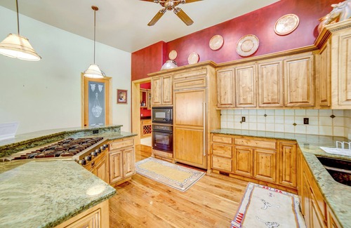California Wine Country Villa | Stunning Hopland Vacation Rental w/Pool & Hot Tub