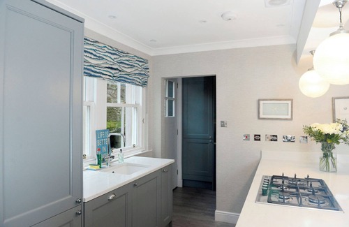 St. Andrews House | Stunning house (sleeps 5) in the heart of St. Andrews with private parking