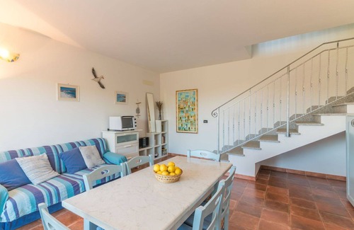 Capo Testa House | Stunning villa for 4 guests with TV, terrace and parking