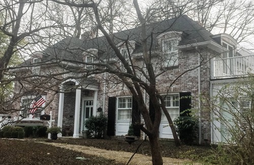 Crescent Hill House | Stunning Kentucky Derby home located only 6 miles from the Track