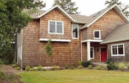 Gearhart House | Stunning Lodge-Like 4500 Sq Ft. Custom Home