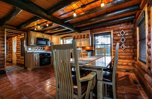 Apple River Cabin | Stunning Log Cabin with amazing views at Apple Canyon Lake, Perfect Location