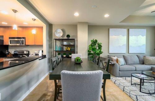 South Eola Apartment | Stunning & Luxurious 2Bed 2Bath Open floor plan