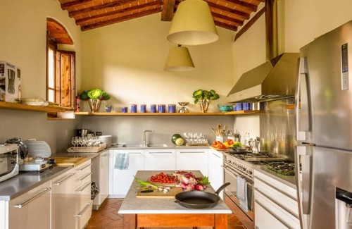 Pietraviva Villa | Stunning luxury Tuscany villa rental
