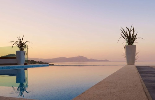 Vlicha Villa | Stunning Luxury Villa with HEATED INFINITY POOL in Lindos - Vlycha, Rhodes