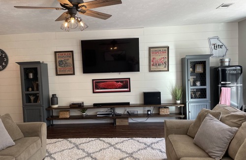 Riverwood Plantation House | Stunning Master’s Getaway