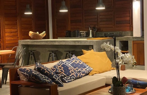 Mundau Villa | Stunning Modern Tropical Beach Villa with Private Pool