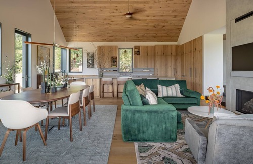 Telluride House | Stunning mountain retreat with incredible views.
