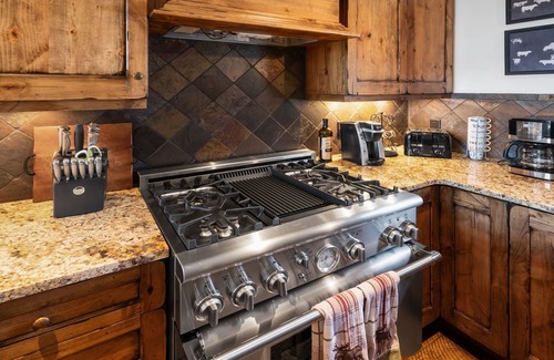 Spanish Peaks House | Stunning Mountain Retreat Located in Spanish Peaks
