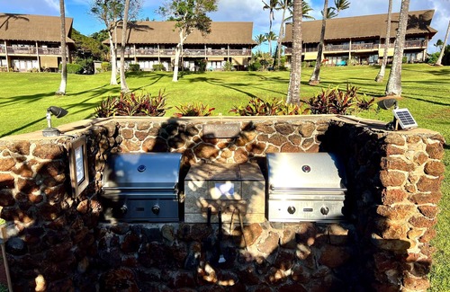 Maunaloa Apartment | Stunning ocean view condo