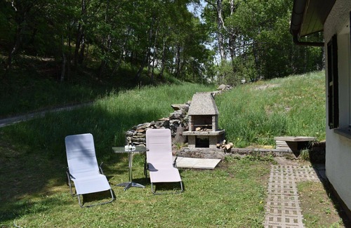 Monteceneri House | Stunning private villa for 5 guests with WIFI, TV, patio, pets allowed and panoramic view