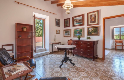 Establiments House | Stunning private villa for 8 people with A/C, WIFI, private pool, TV, patio and panoramic view