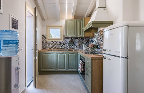 Carmignano Villa | Stunning private villa with WIFI, A/C, pets allowed, panoramic view and parking, close to Florence