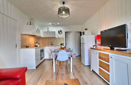 Saint-Pierre-d'Oleron House | Stunning private villa for 6 guests with WIFI, pool and TV