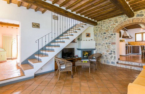 Lucciana House | Stunning private villa for 8 guests with WIFI, private pool, TV, terrace and pets allowed