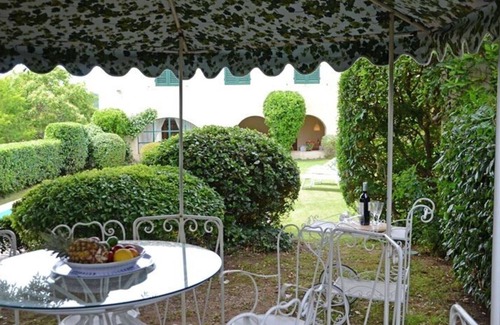 Montalcinello Villa | Stunning private villa with WIFI, private pool, TV, terrace, panoramic view and parking