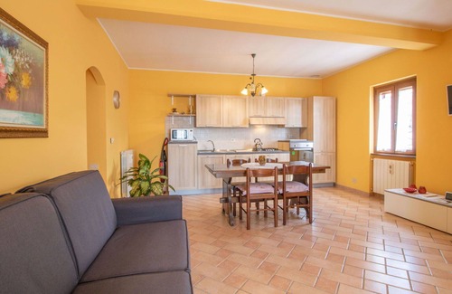 Montefiascone House | Stunning private villa for 5 guests with WIFI, TV, terrace and pets allowed