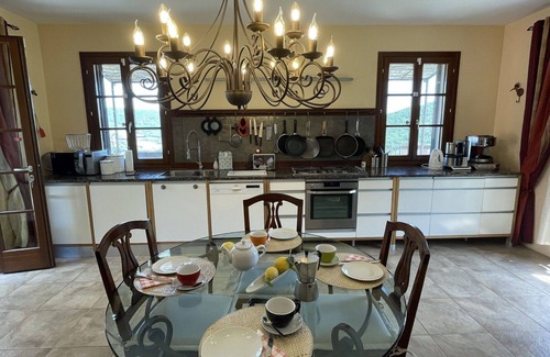 Boscomare House | Stunning private villa for 4 people with private pool, A/C, TV, patio, panoramic view and parking