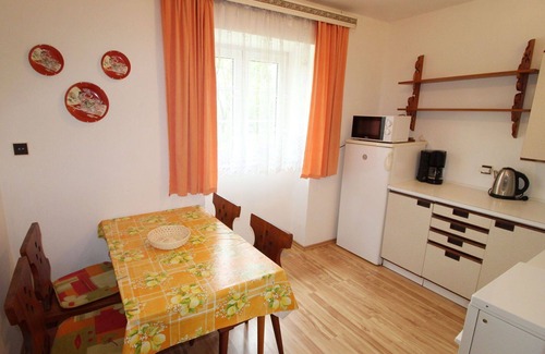 Sedlec Villa | Stunning private villa for 8 guests with private pool, TV and pets allowed