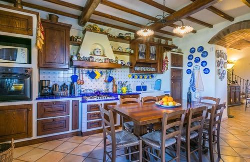 San Gimignano Villa | Stunning private villa for 8 guests with private pool, WIFI, TV, terrace and panoramic view