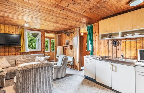 Liberec House | Stunning private villa for 6 people with TV, pets allowed, panoramic view and parking